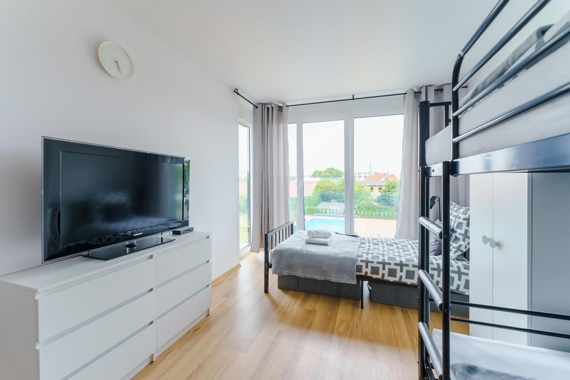 Apartament 5 Osobowy By Perlowa Przystan Rent Kolobrzeg Luaran gambar